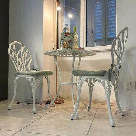 Traditional Maltese Townhouse Apartmán