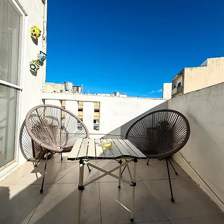 Traditional Maltese Townhouse Apartmán Sliema